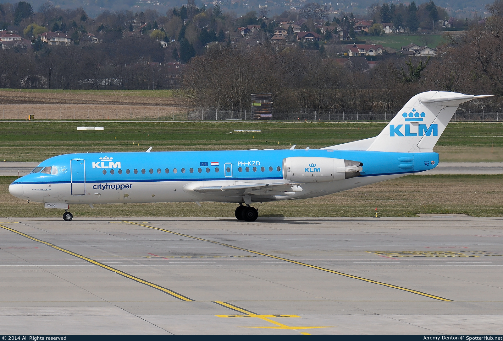Photo of PH-KZD - Fokker 70 operated by KLM Cityhopper