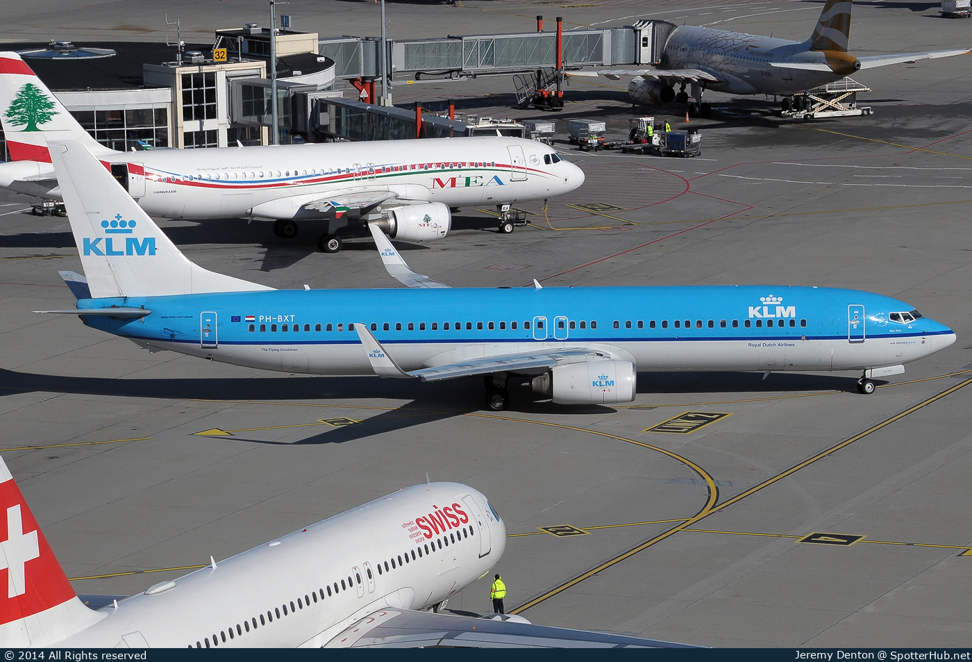 Photo of PH-BXT - Boeing 737-9K2 operated by KLM Royal Dutch Airlines