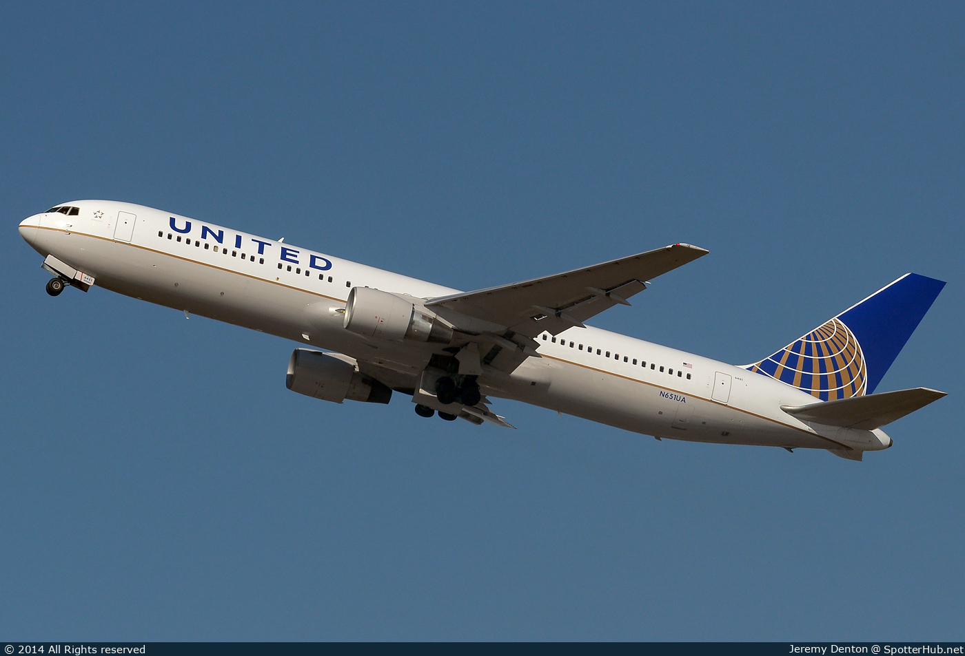 Photo of N651UA - Boeing 767-322(ER) operated by United Airlines