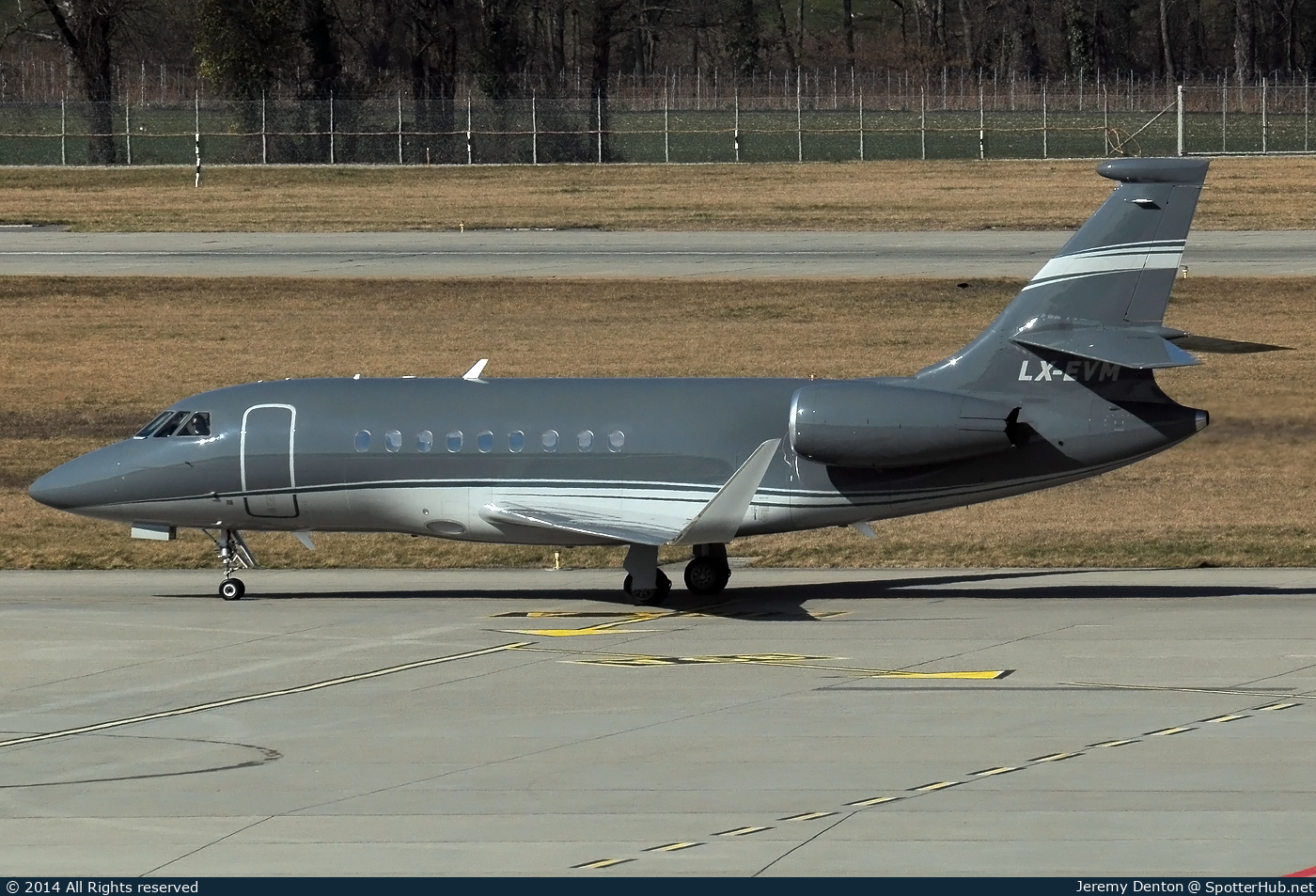 Photo of LX-EVM - Dassault Falcon 2000LX operated by Global Jet Luxembourg
