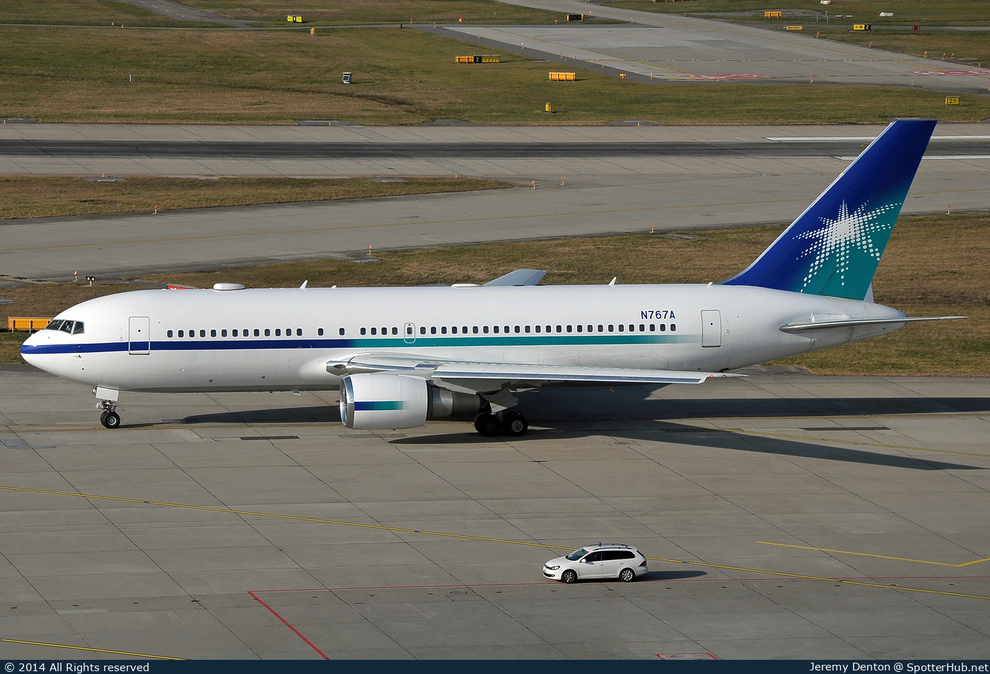 Photo of N767A - Boeing 767-2AX(ER) operated by Saudi Aramco Aviation