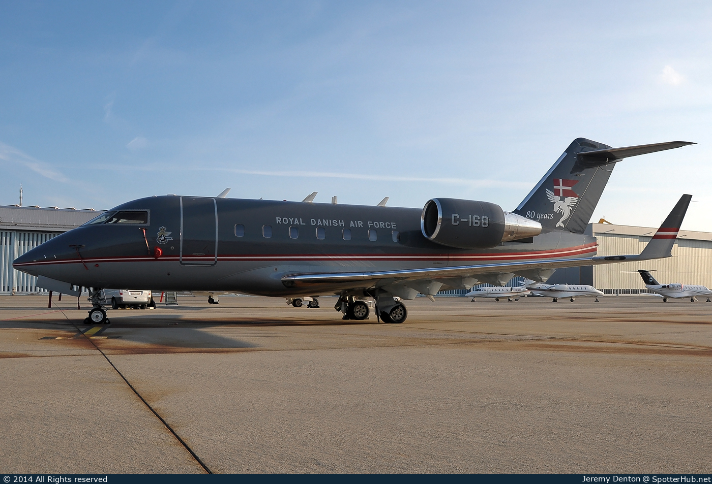 Photo of C-168 - Bombardier Challenger 604 operated by Royal Danish Air Force