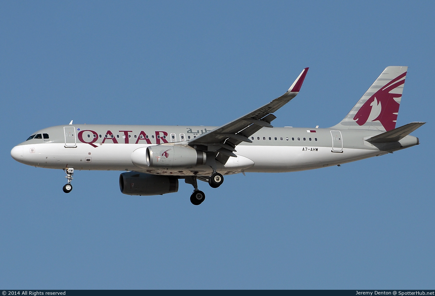 Photo of A7-AHW - Airbus A320-232 operated by Qatar Airways