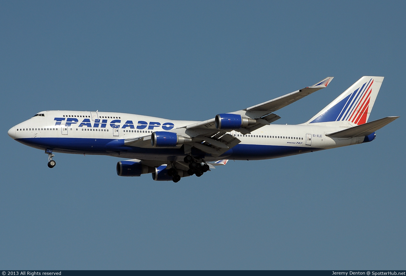 Photo of EI-XLE - Boeing 747-446 operated by Transaero