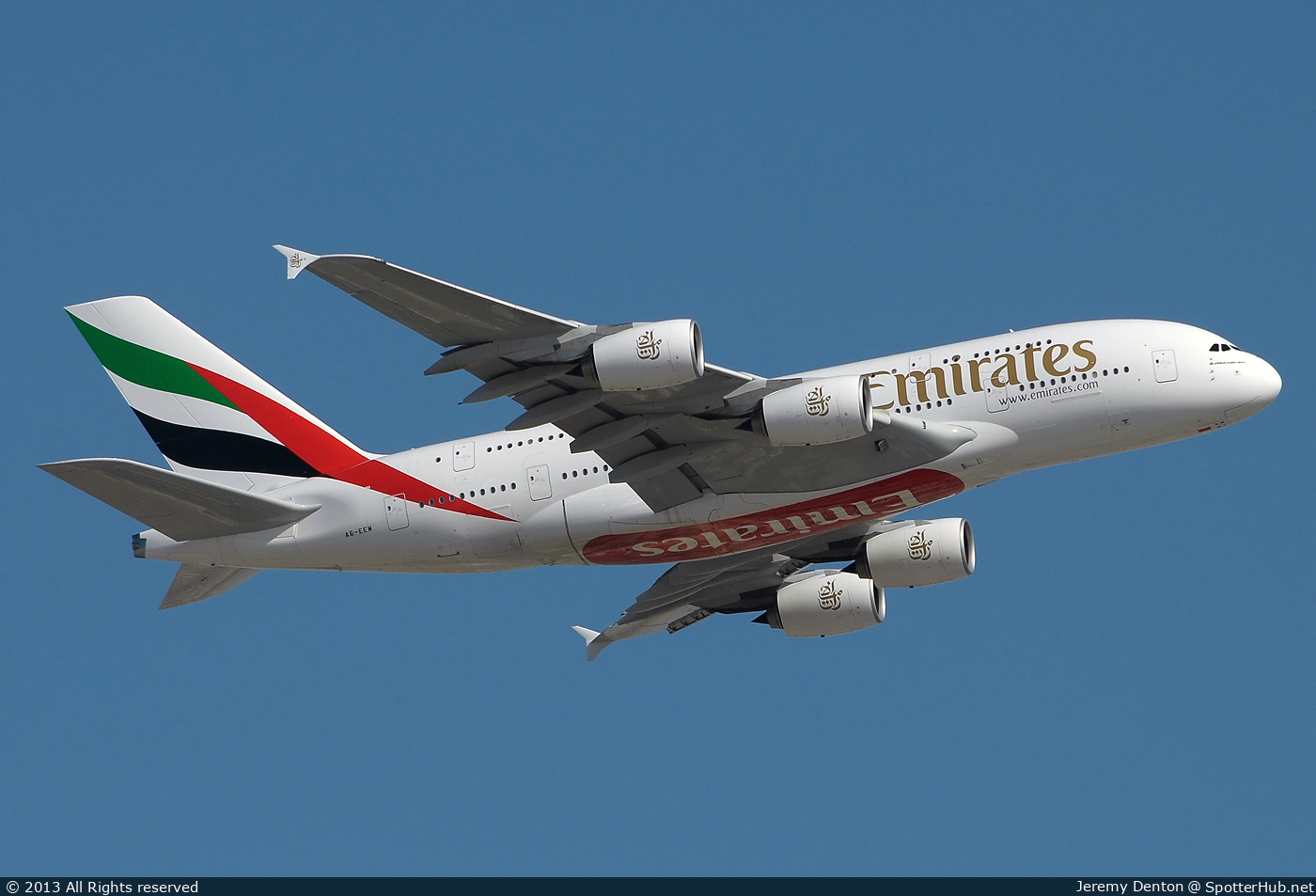 Photo of A6-EEM - Airbus A380-861 operated by Emirates