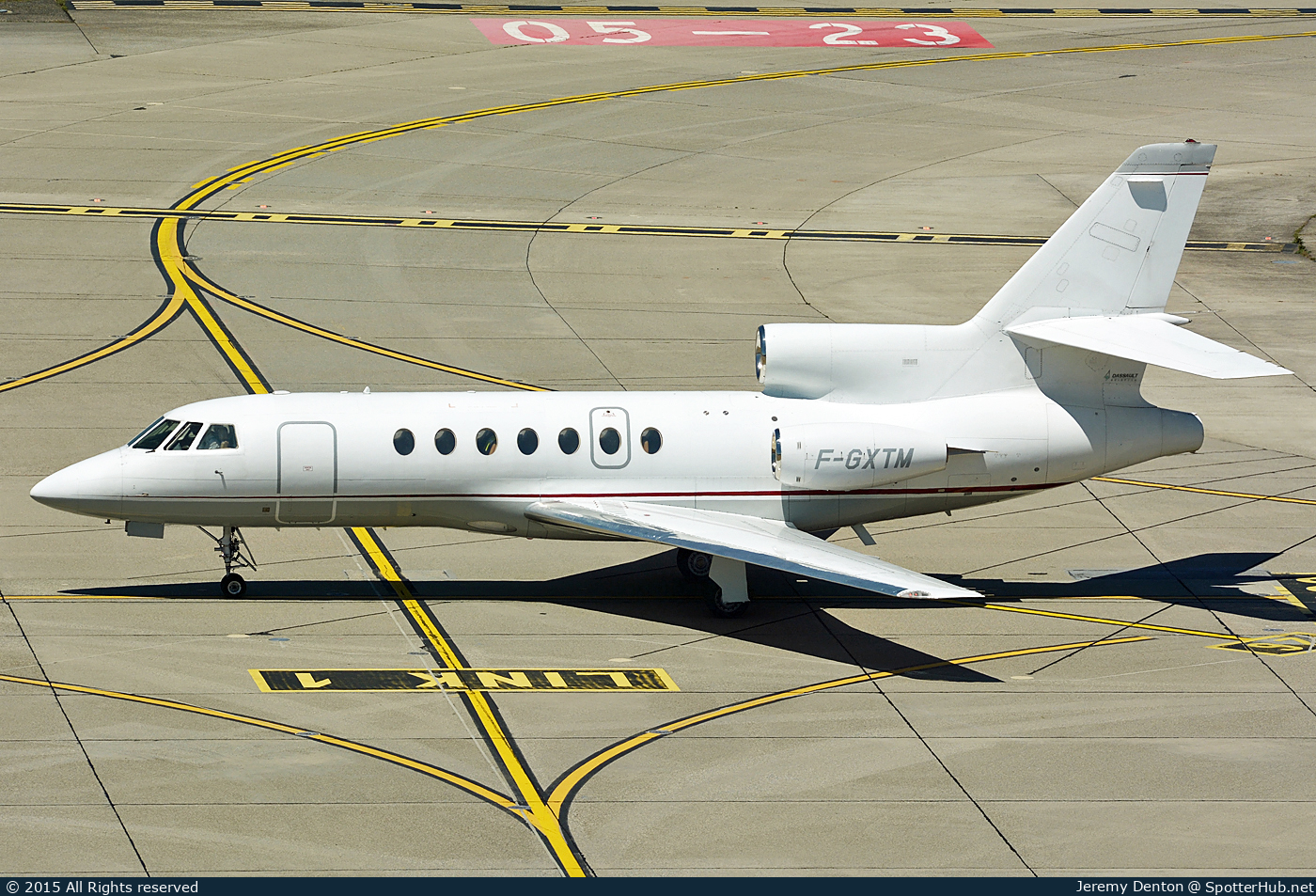 Photo of F-GXTM - Dassault Falcon 50 operated by Aero Vision