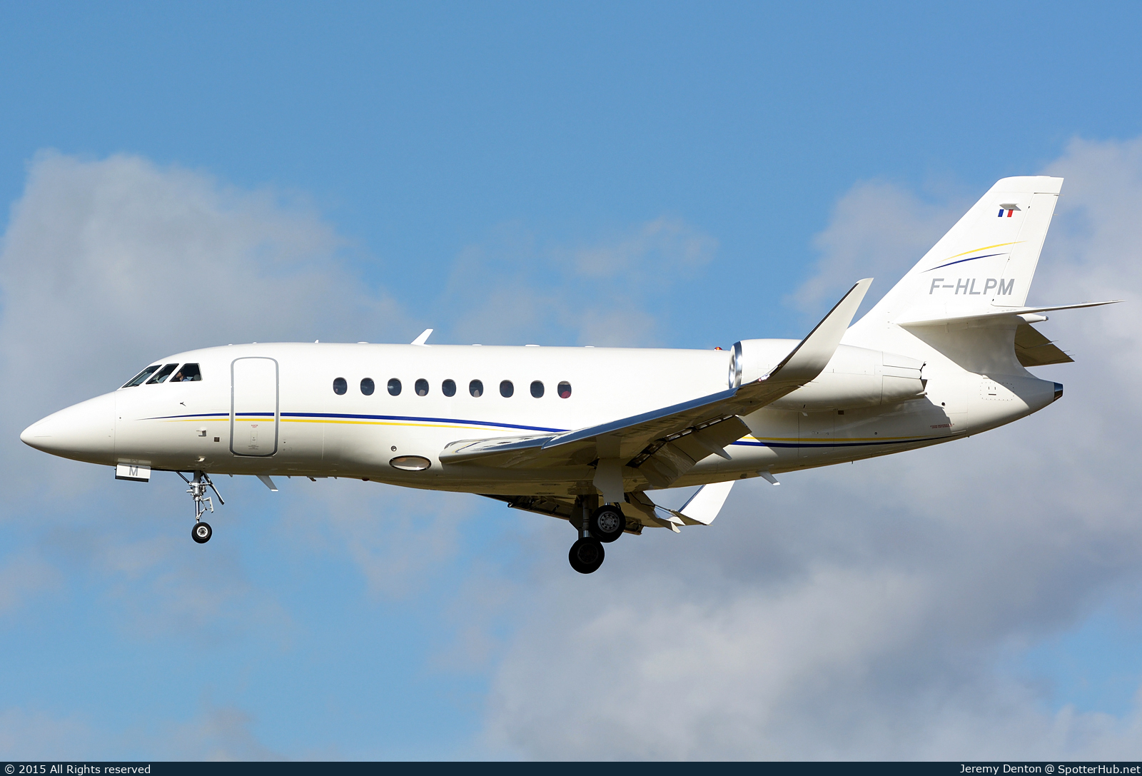 Photo of F-HLPM - Dassault Falcon 2000LXS operated by Michelin Air Service