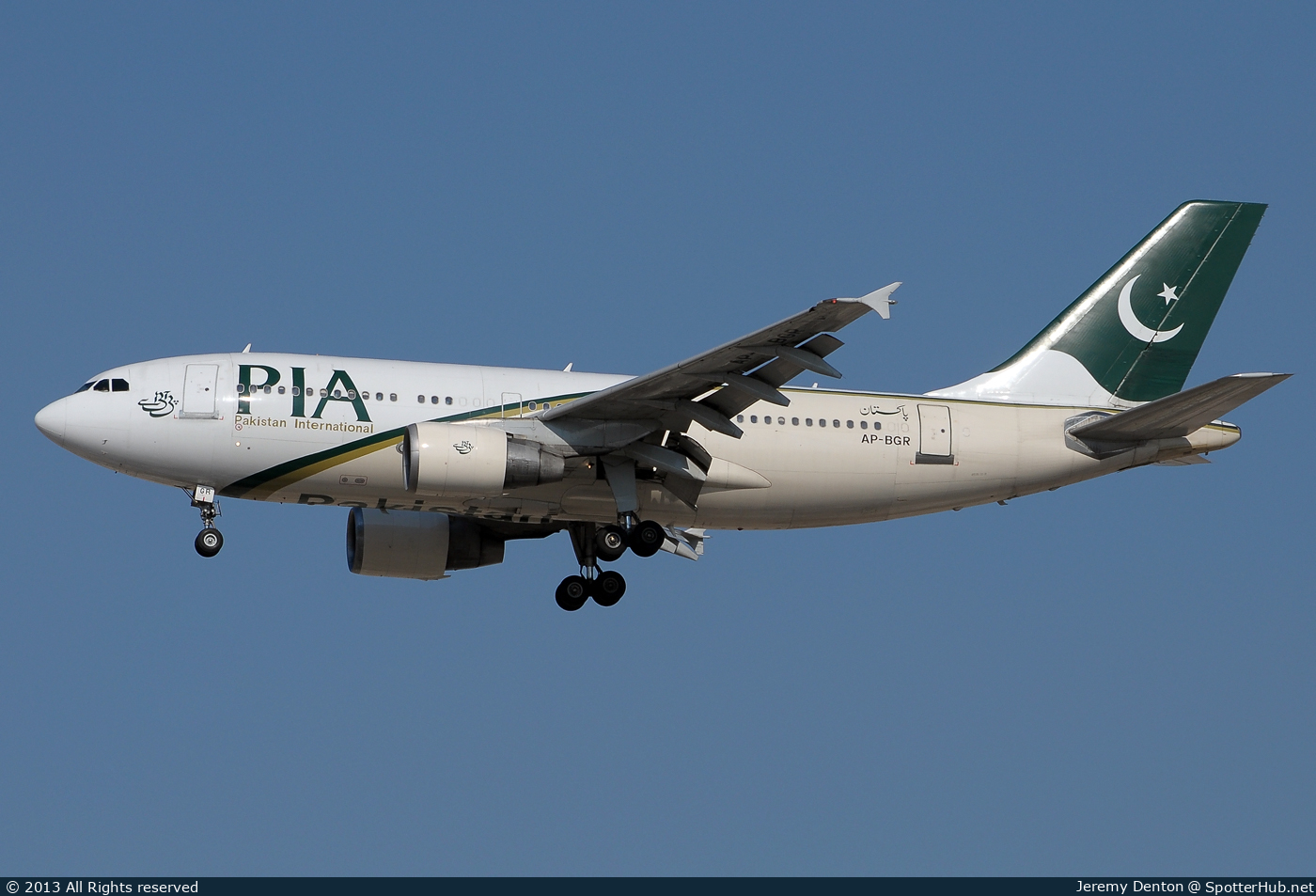 Photo of AP-BGR - Airbus A310-324 operated by PIA Pakistan International Airlines
