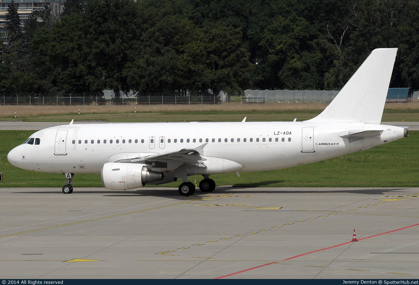 Photo of LZ-AOA - Airbus A319-112 operated by BH Air