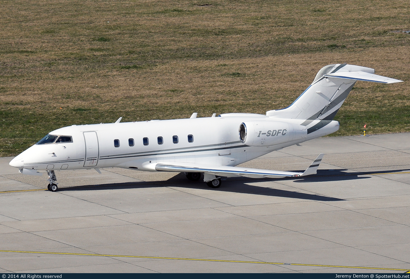Photo of I-SDFC - Bombardier Challenger 300 operated by Sirio Executive