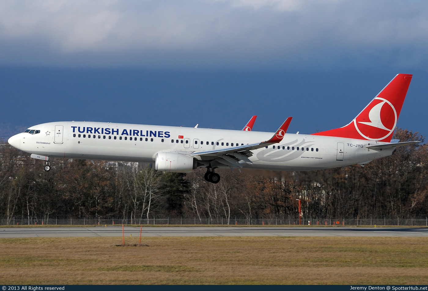 Photo of TC-JYG - Boeing 737-9F2(ER) operated by Turkish Airlines