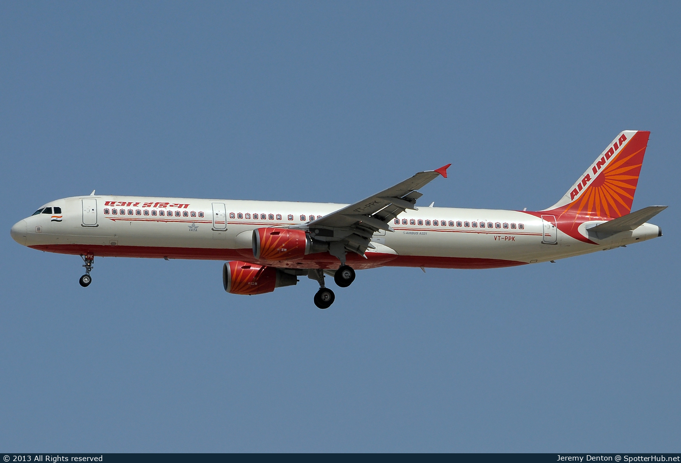 Photo of VT-PPK - Airbus A321-211 operated by Air India