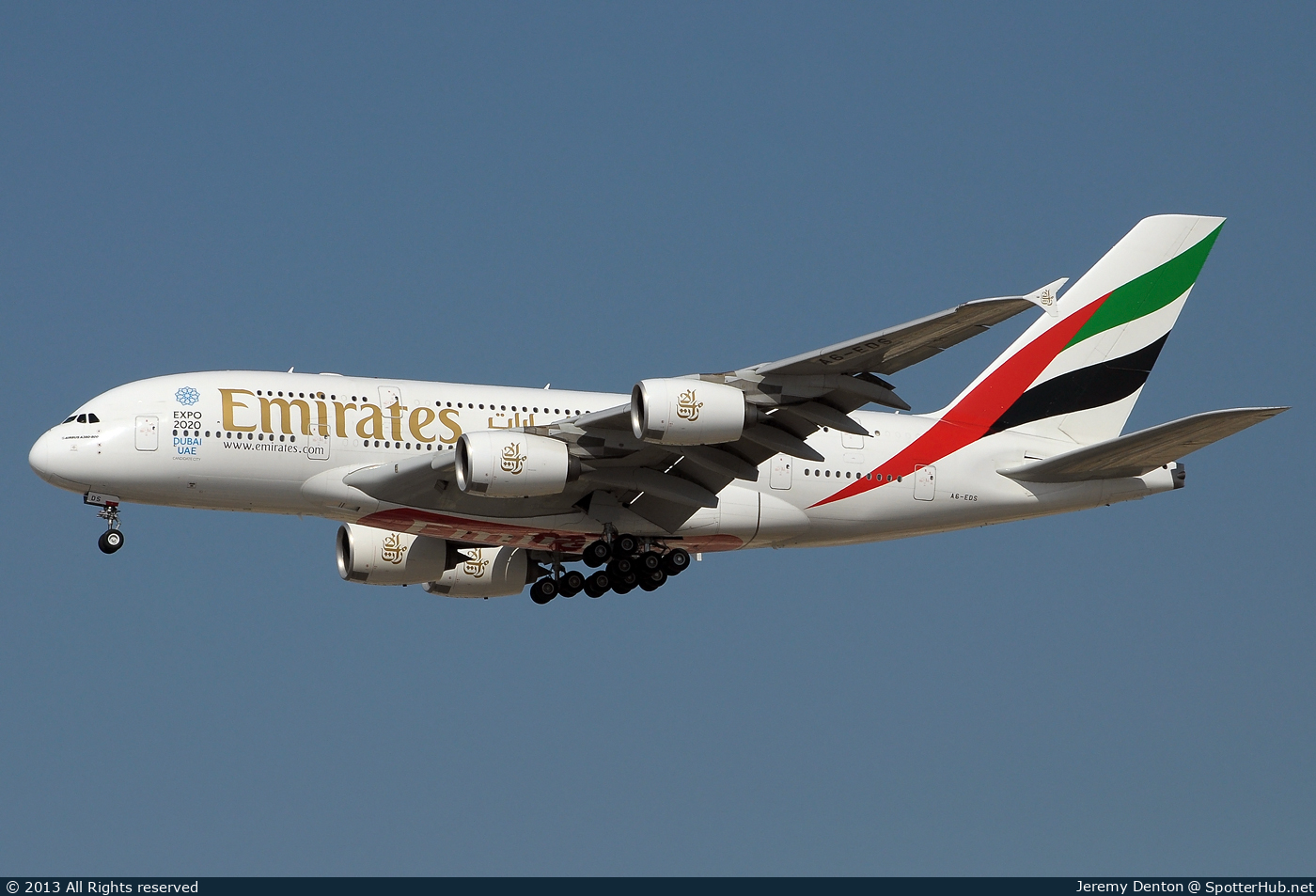 Photo of A6-EDS - Airbus A380-861 operated by Emirates