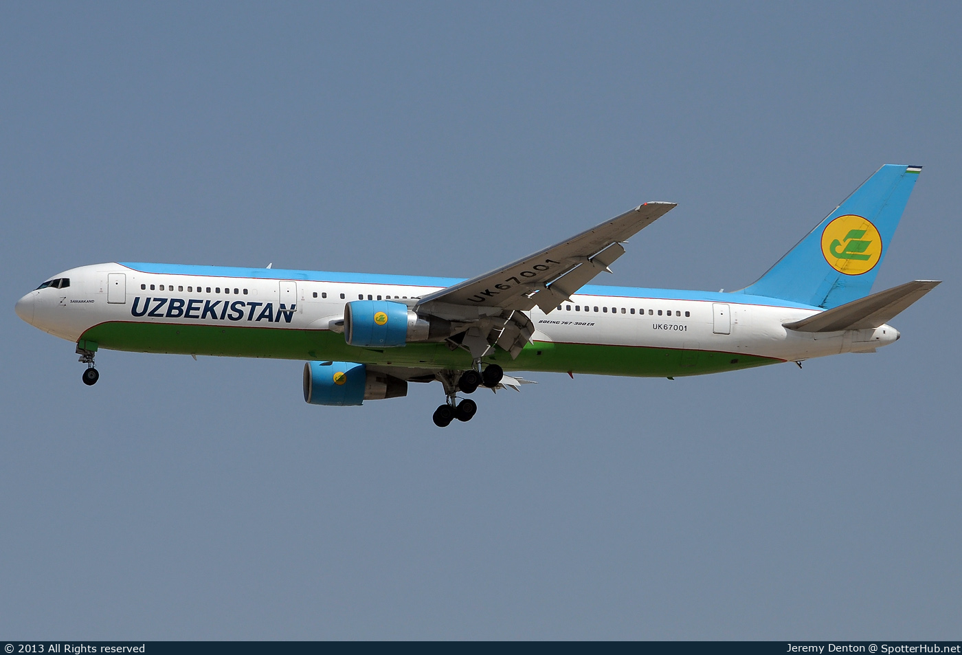 Photo of UK67001 - Boeing 767-33P(ER) operated by Uzbekistan Airways