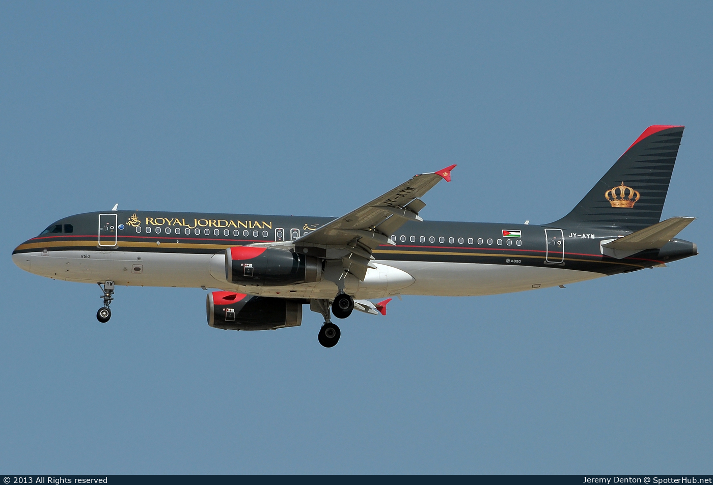 Photo of JY-AYW - Airbus A320-232 operated by Royal Jordanian Airlines