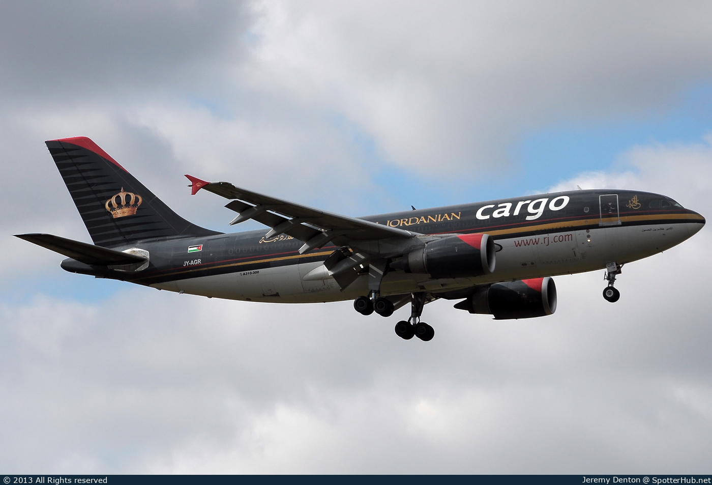Photo of JY-AGR - Airbus A310-304(F) operated by Royal Jordanian Cargo