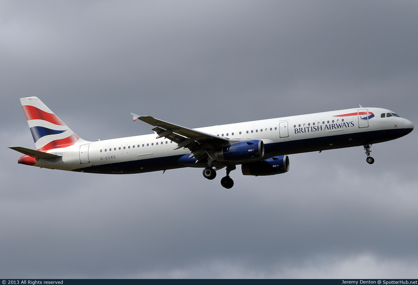 Photo of G-EUXG - Airbus A321-231 operated by British Airways