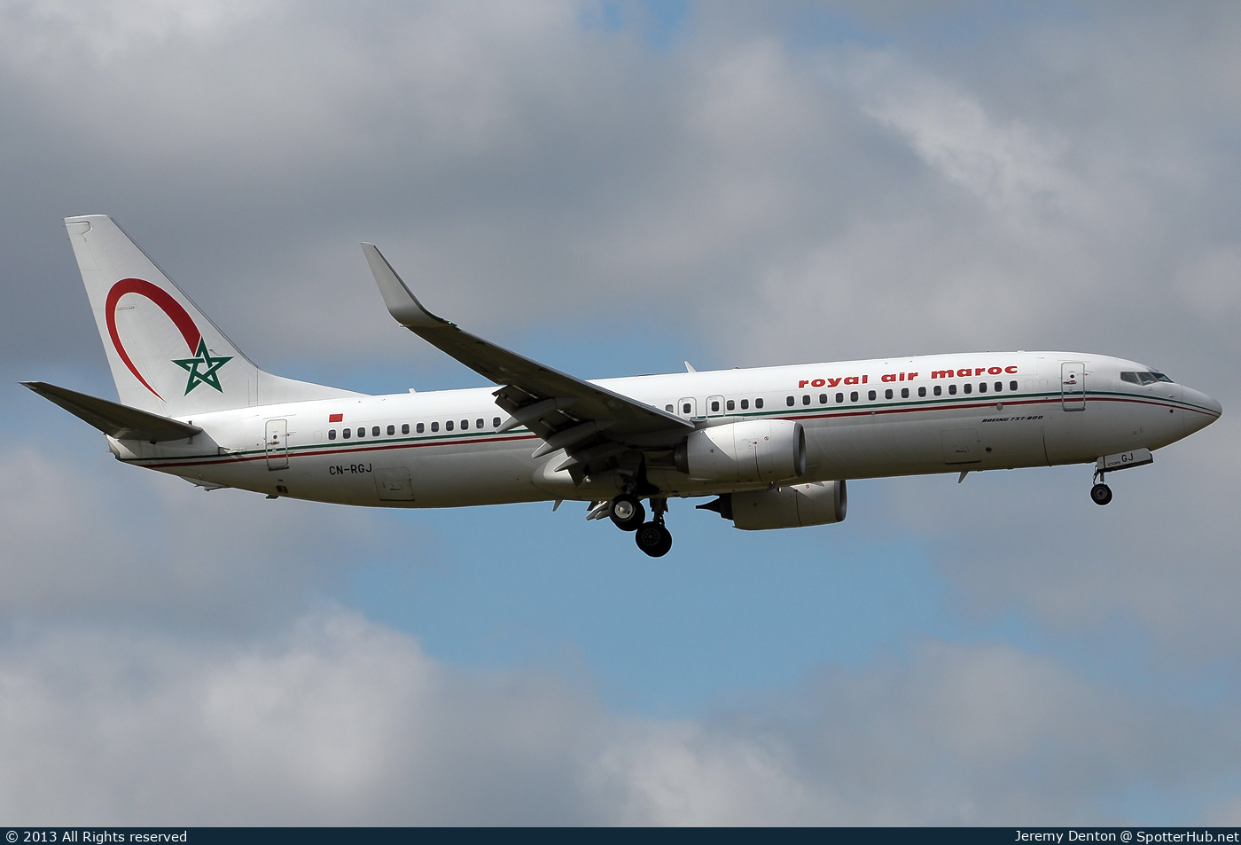 Photo of CN-RGJ - Boeing 737-8B6 operated by Royal Air Maroc