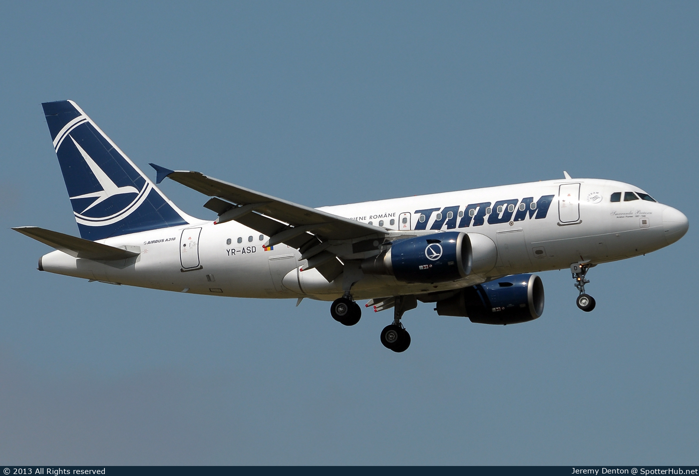 Photo of YR-ASD - Airbus A318-111 operated by Tarom - Romanian Air Transport