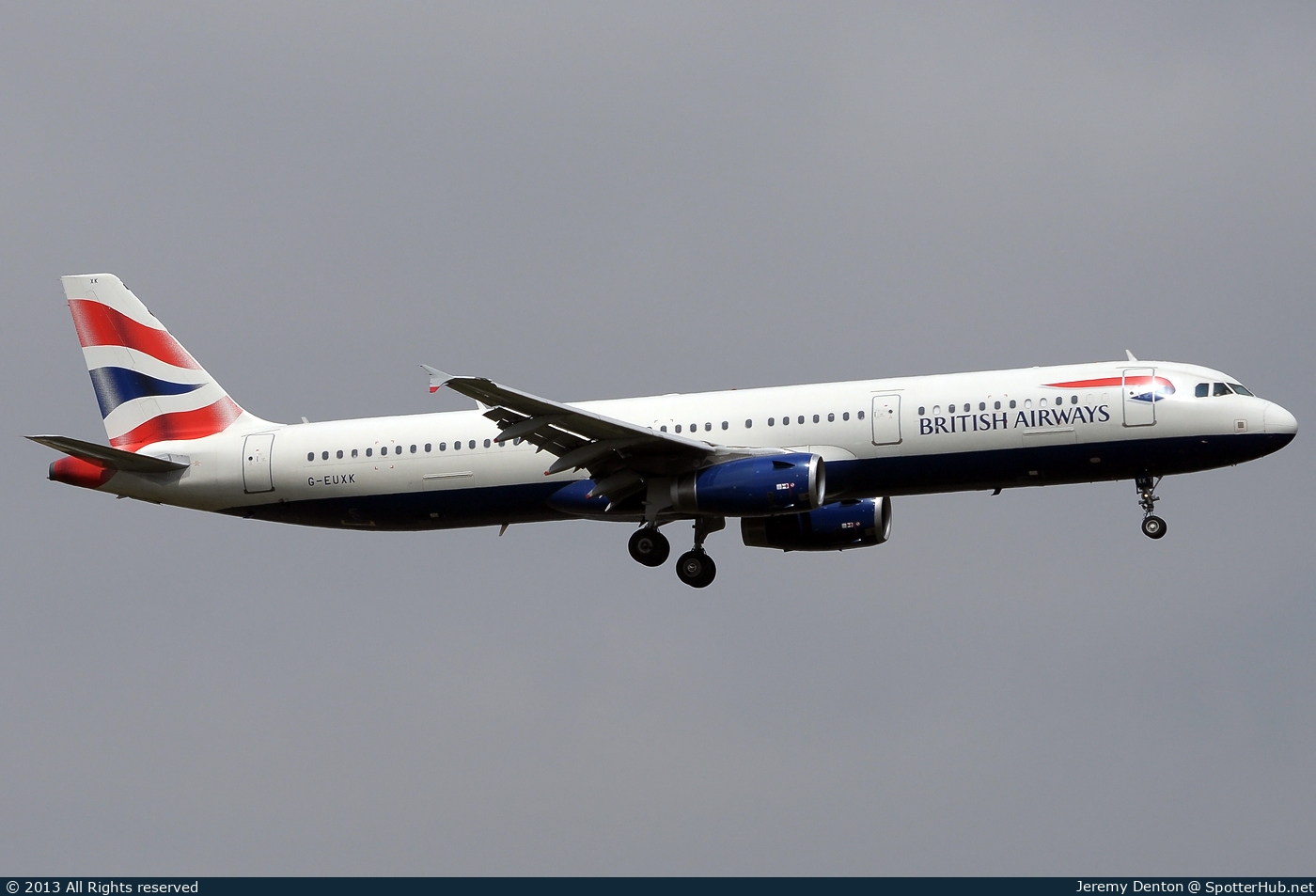 Photo of G-EUXK - Airbus A321-231 operated by British Airways