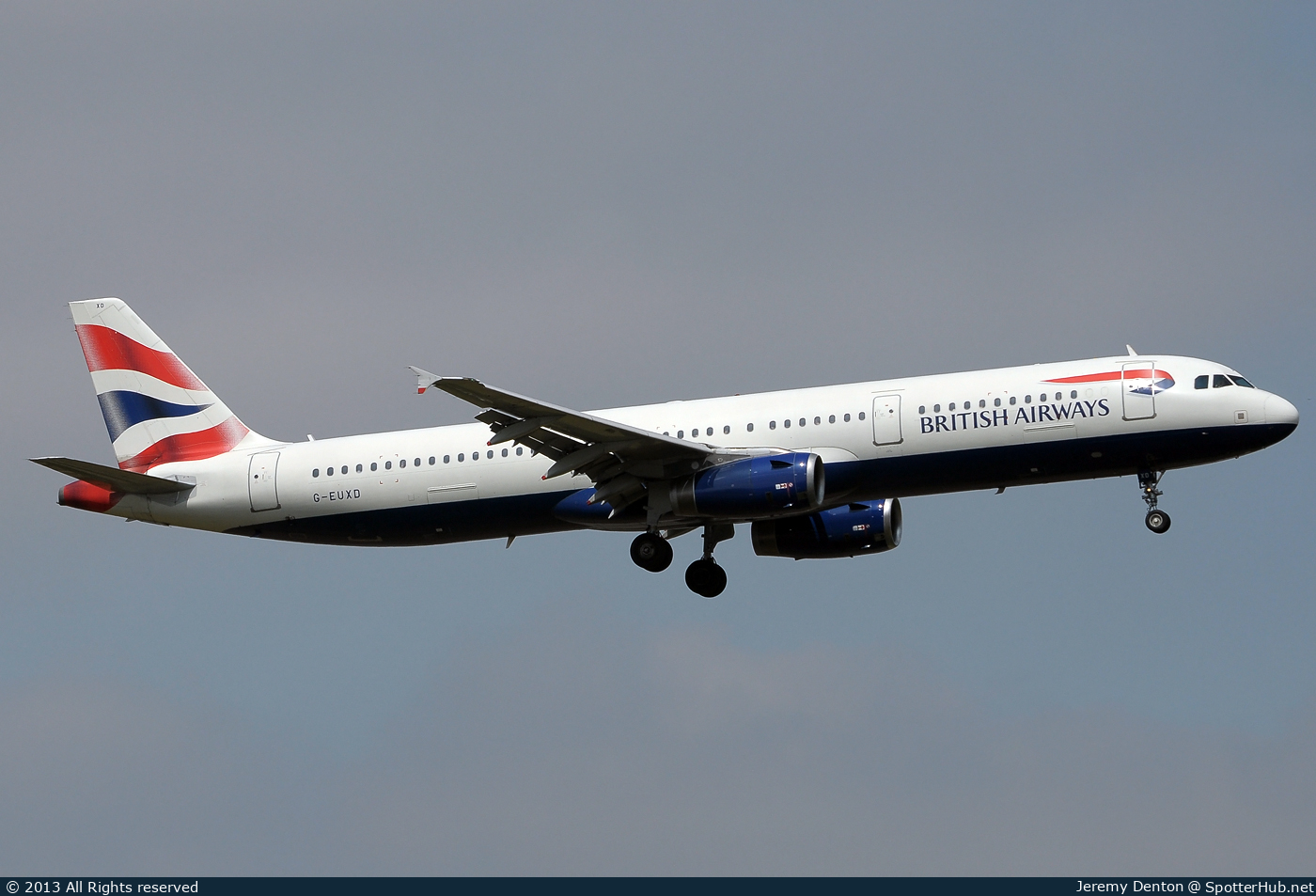 Photo of G-EUXD - Airbus A321-231 operated by British Airways
