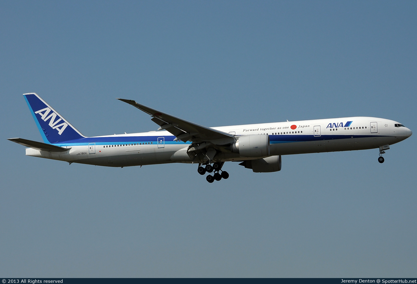 Photo of JA786A - Boeing 777-381(ER) operated by ANA All Nippon Airways