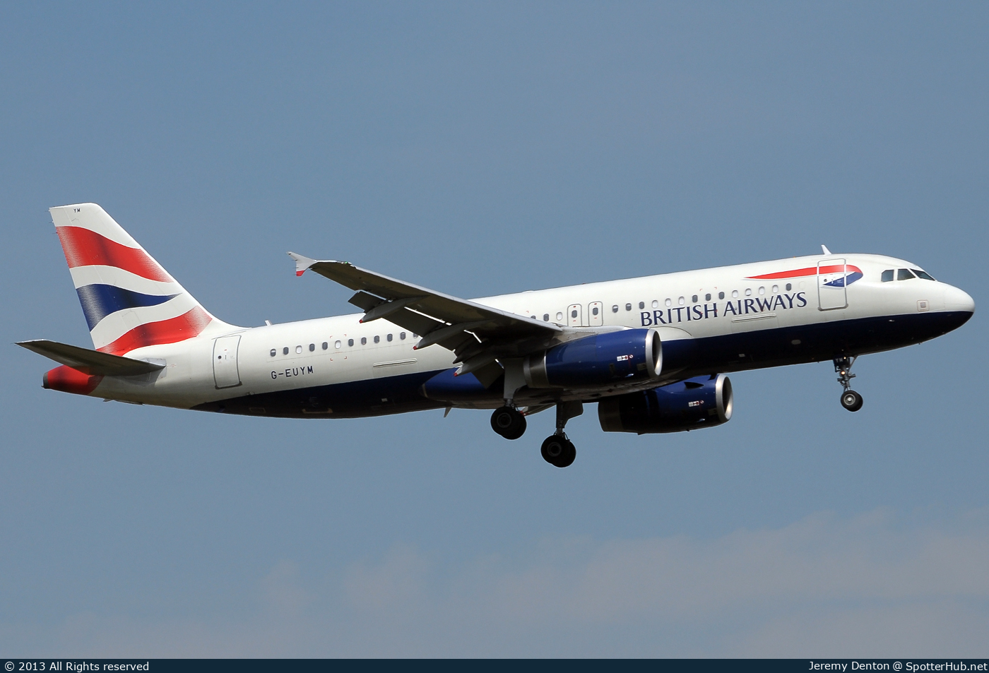Photo of G-EUYM - Airbus A320-232 operated by British Airways