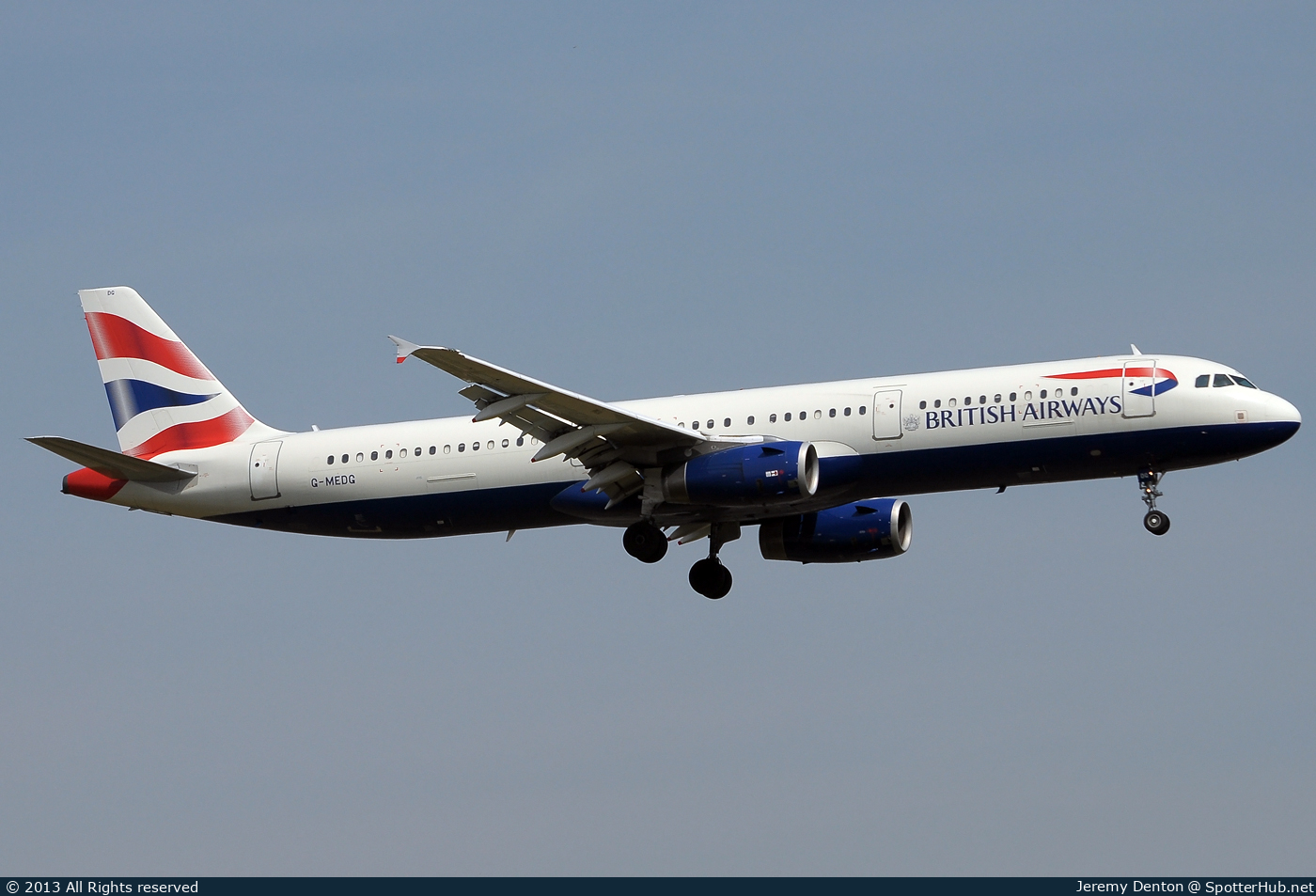 Photo of G-MEDG - Airbus A321-231 operated by British Airways