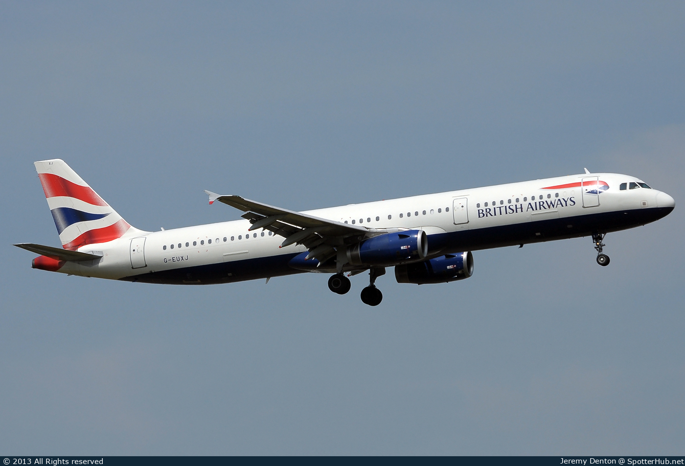 Photo of G-EUXJ - Airbus A321-231 operated by British Airways