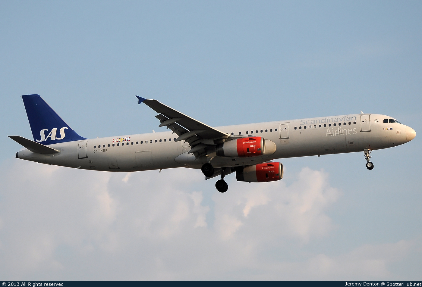 Photo of OY-KBK - Airbus A321-232 operated by SAS Scandinavian Airlines