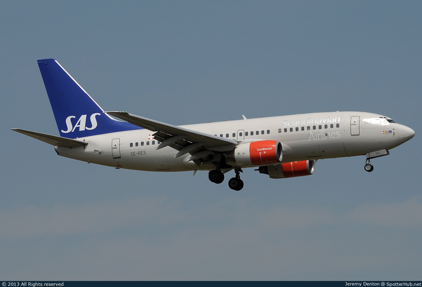 Photo of SE-RES - Boeing 737-7BX operated by SAS Scandinavian Airlines