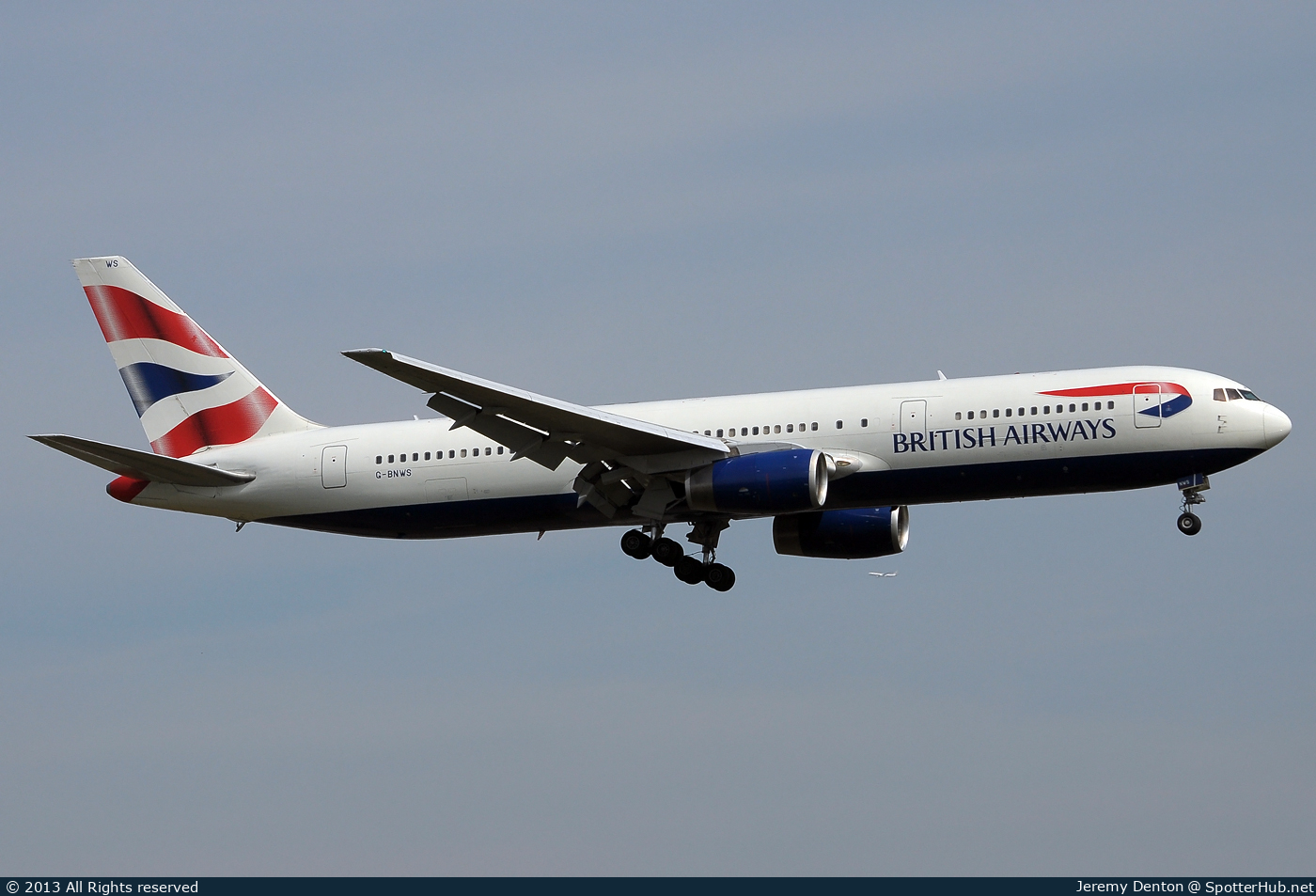 Photo of G-BNWS - Boeing 767-336(ER) operated by British Airways