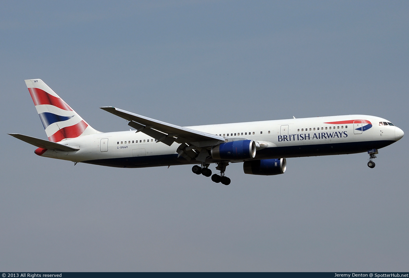 Photo of G-BNWR - Boeing 767-336(ER) operated by British Airways