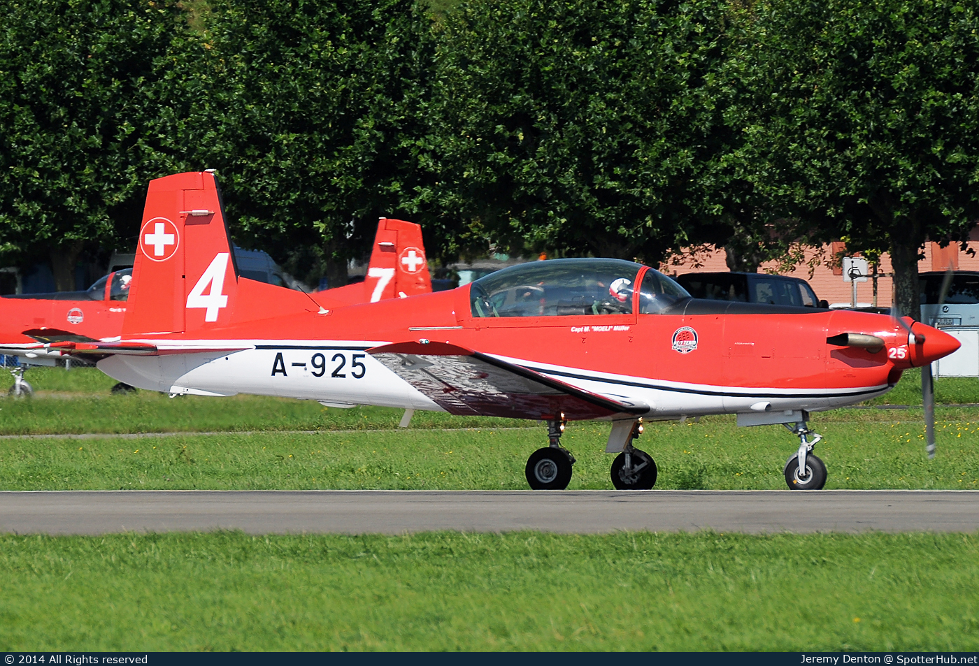 Photo of A-925 - Pilatus PC-7 operated by Swiss Air Force