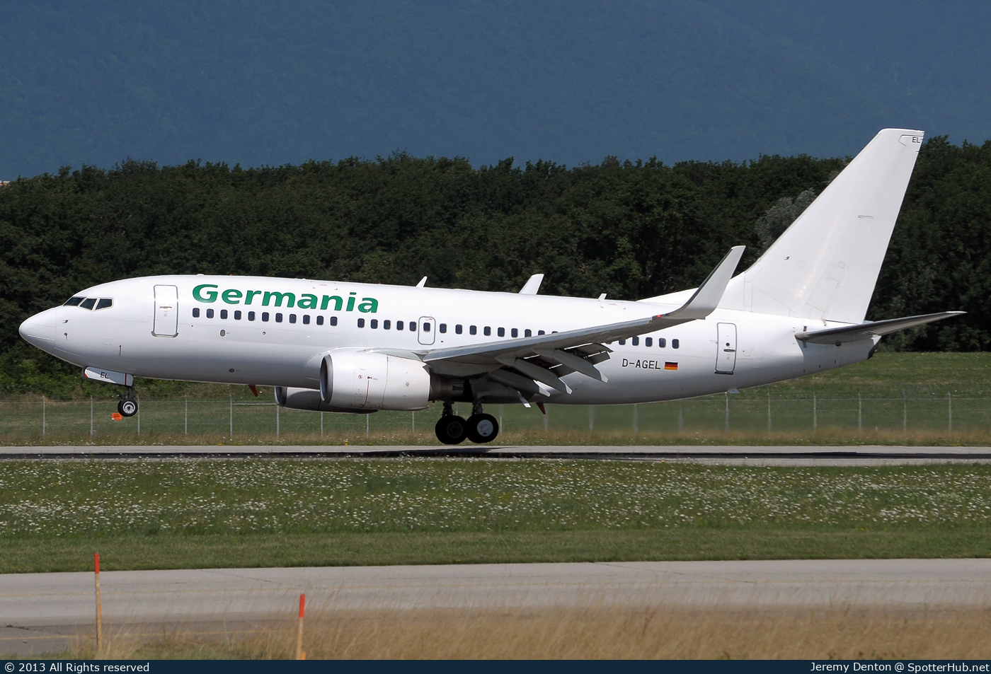 Photo of D-AGEL - Boeing 737-75B operated by Germania
