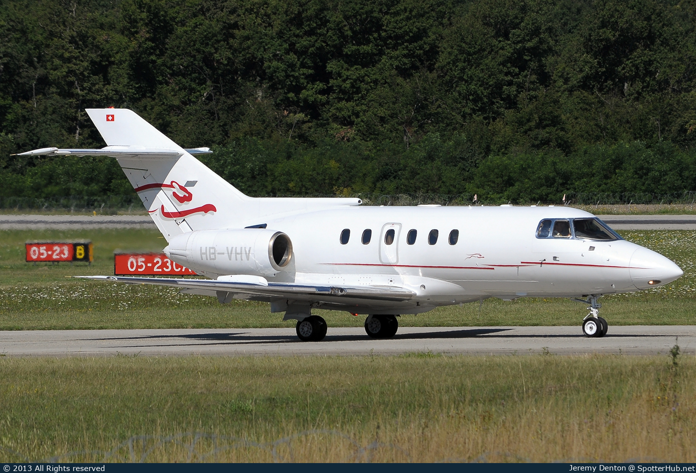 Photo of HB-VHV - British Aerospace 125-800A operated by Cat Aviation