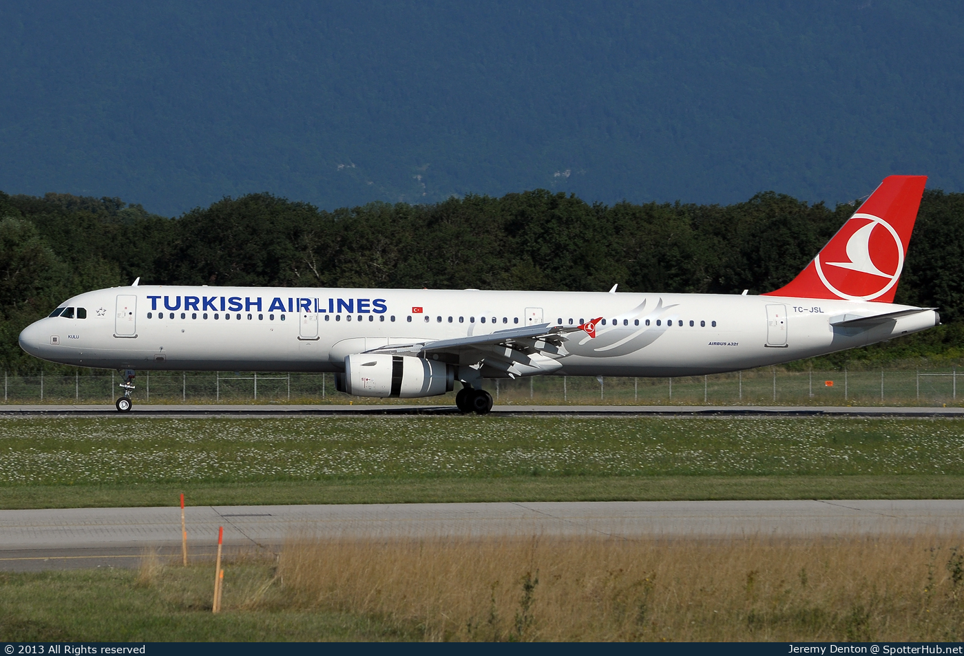 Photo of TC-JSL - Airbus A321-231 operated by Turkish Airlines