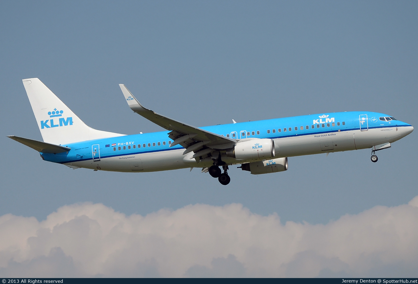 Photo of PH-BXV - Boeing 737-8K2 operated by KLM Royal Dutch Airlines