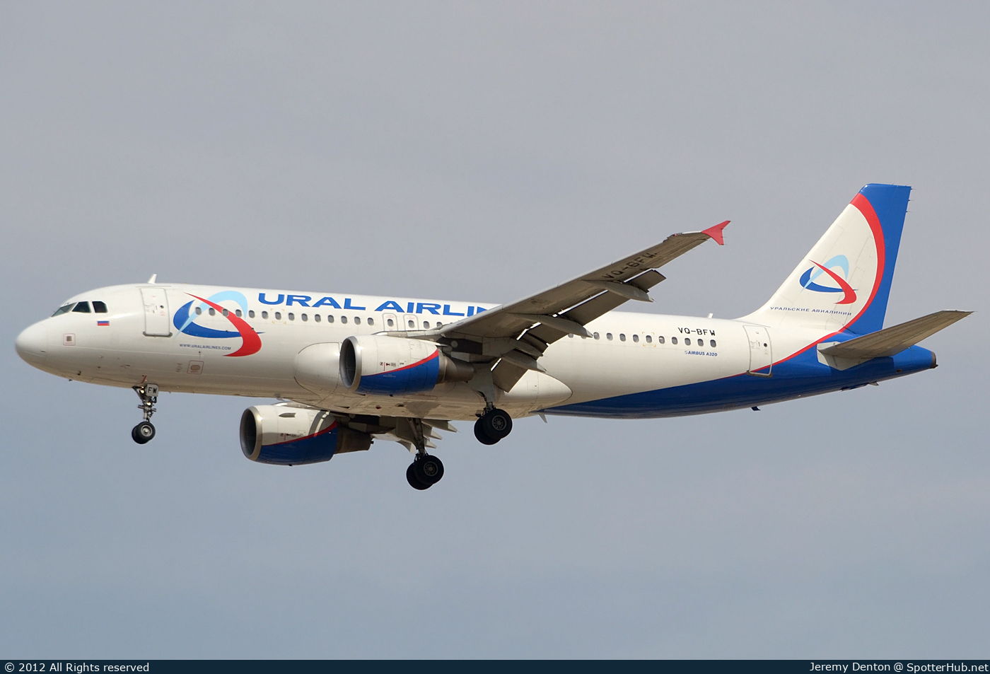Photo of VQ-BFW - Airbus A320-214 operated by Ural Airlines