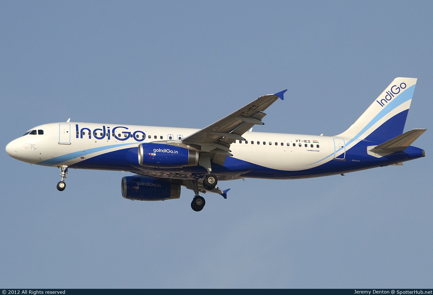 Photo of VT-IES - Airbus A320-232 operated by IndiGo