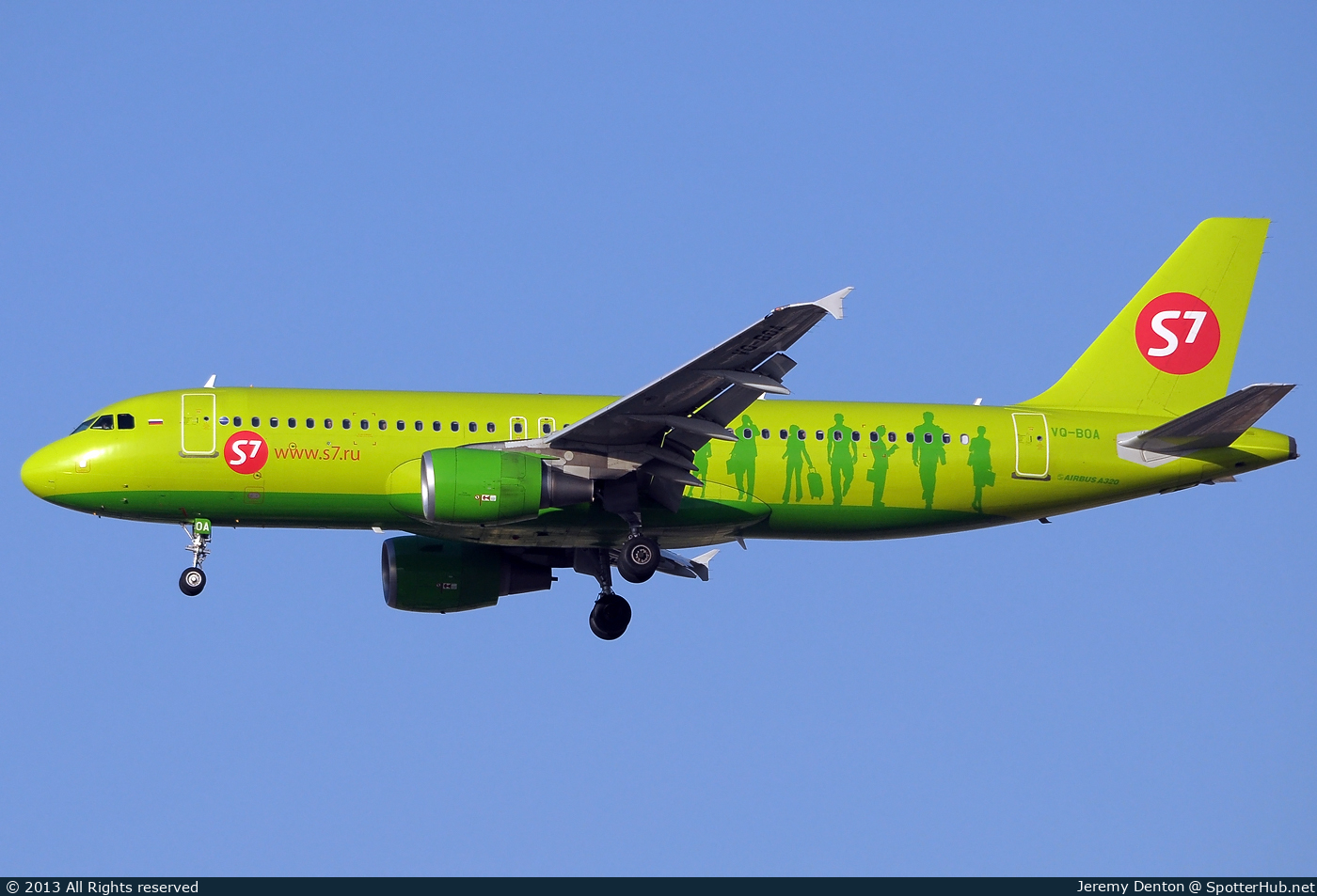 Photo of VQ-BOA - Airbus A320-214 operated by S7 Airlines