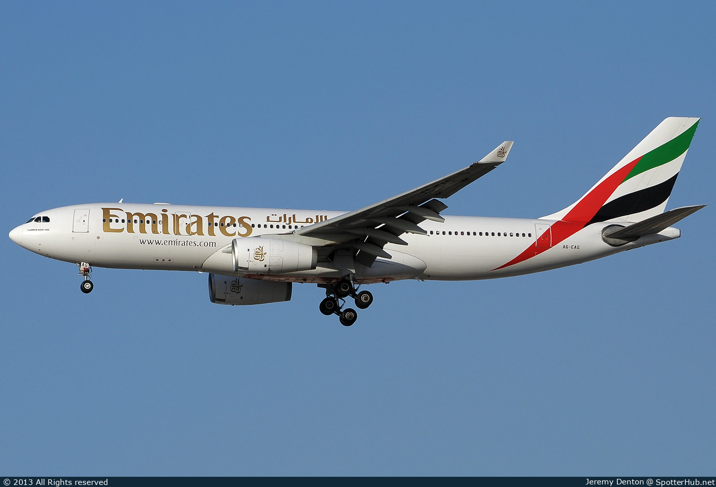 Photo of A6-EAG - Airbus A330-243 operated by Emirates