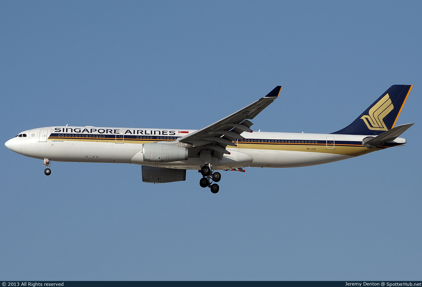 Photo of 9V-STD - Airbus A330-343 operated by Singapore Airlines