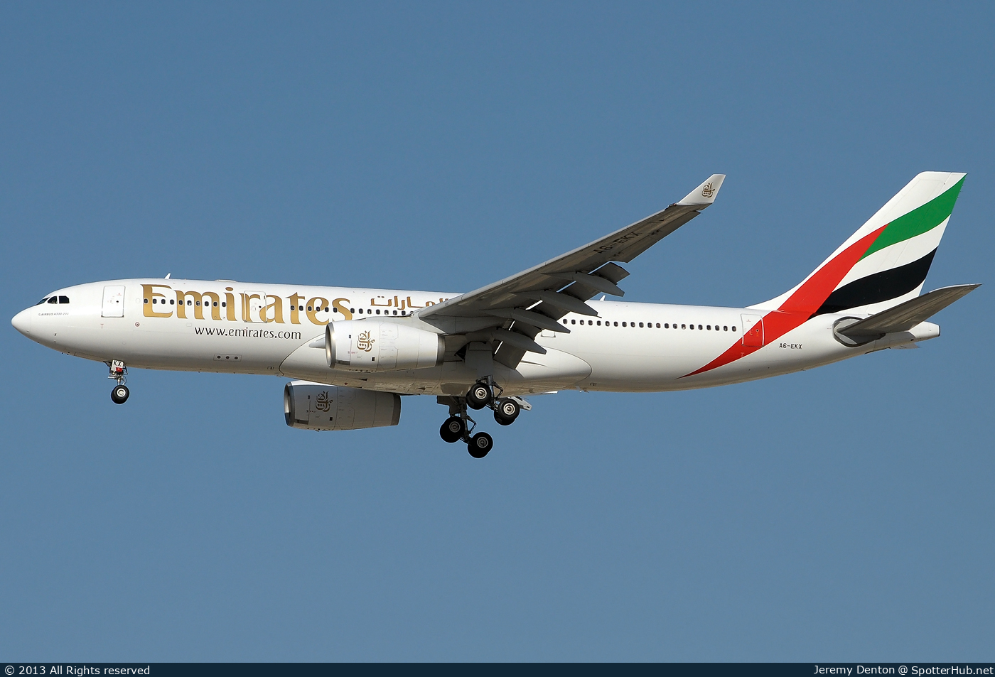 Photo of A6-EKX - Airbus A330-243 operated by Emirates