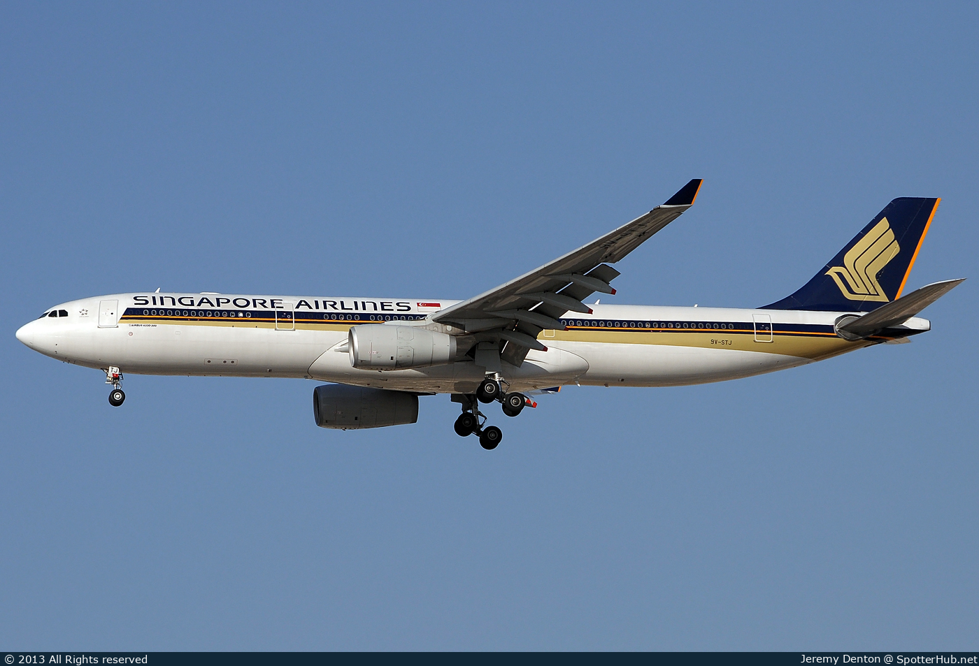 Photo of 9V-STJ - Airbus A330-343 operated by Singapore Airlines