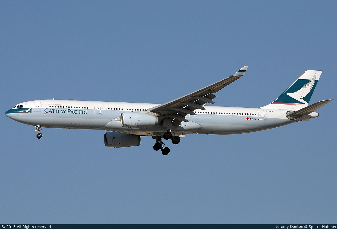 Photo of B-LAO - Airbus A330-343 operated by Cathay Pacific Airways