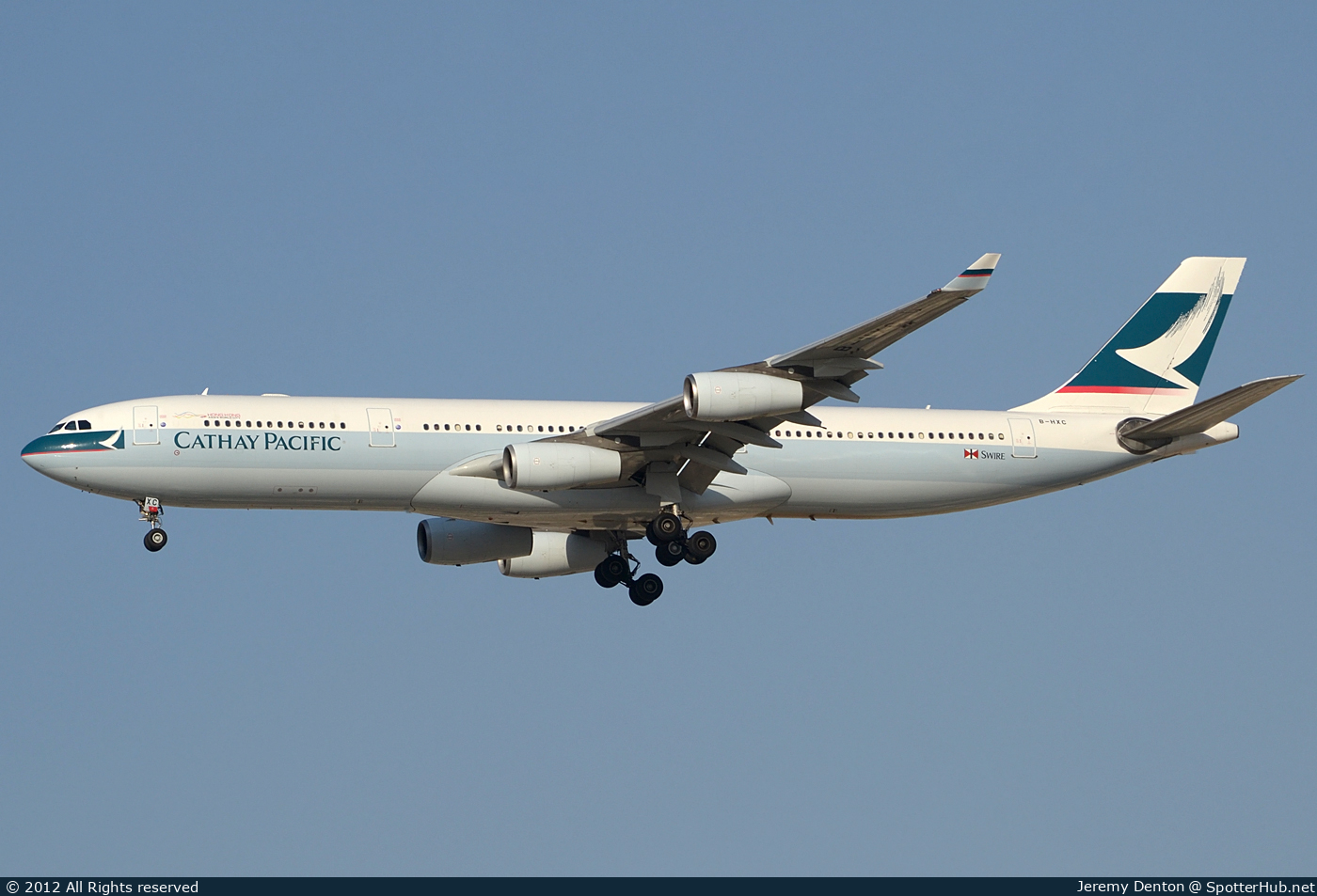 Photo of B-HXC - Airbus A340-313 operated by Cathay Pacific Airways