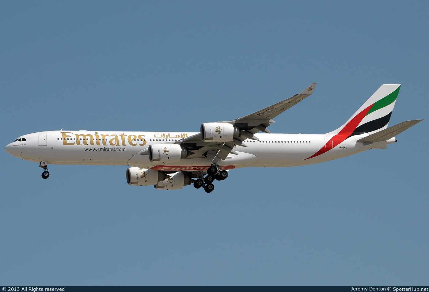 Photo of A6-ERE - Airbus A340-541 operated by Emirates