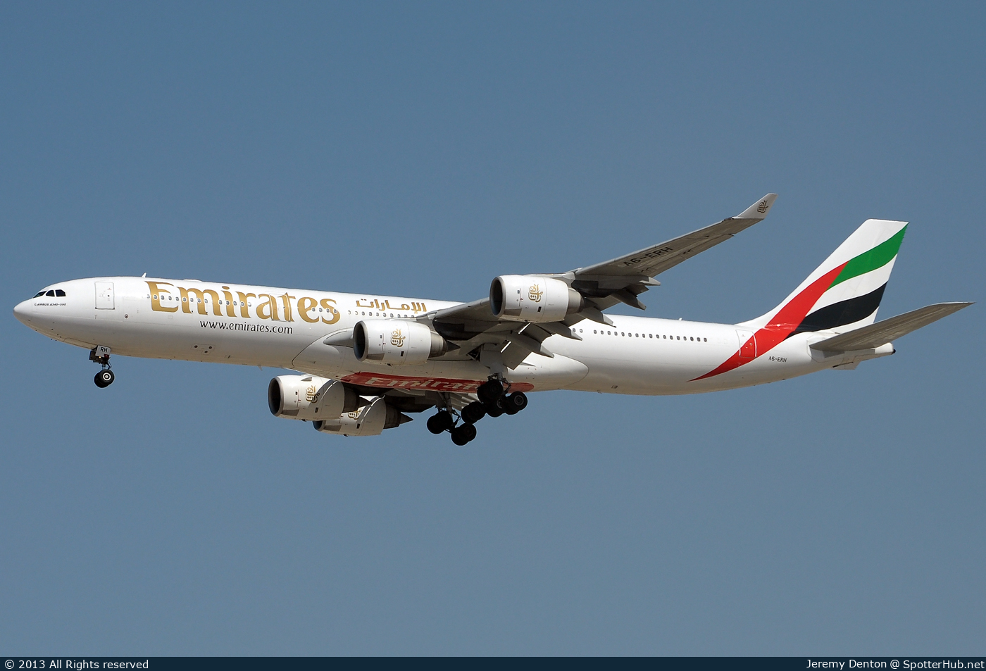 Photo of A6-ERH - Airbus A340-541 operated by Emirates