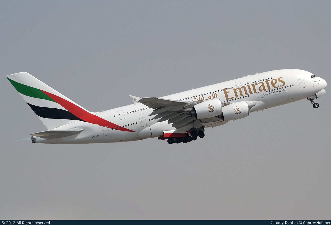 Photo of A6-EDE - Airbus A380-861 operated by Emirates